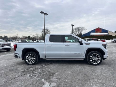 New 2026 GMC Sierra 1500 Denali w/ Denali Reserve Package AWD/4WD image 3