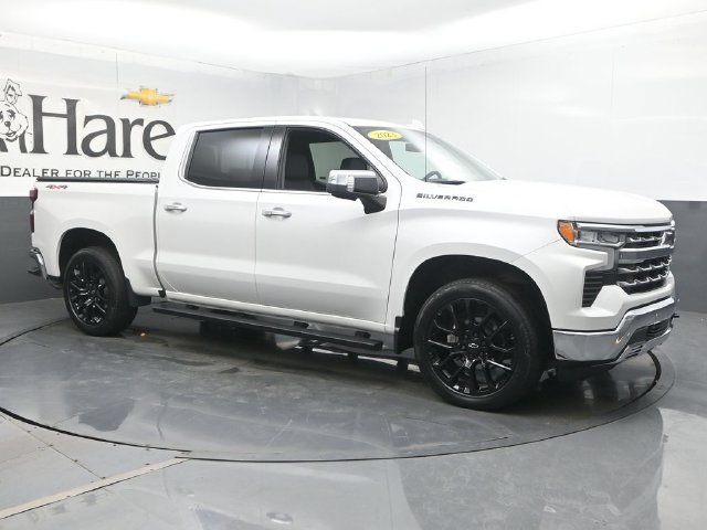 Used 2023 Chevrolet Silverado 1500 LTZ w/ LTZ Convenience Package II AWD/4WD image 6