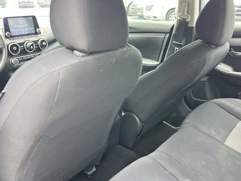 Used 2023 Nissan Sentra SV FWD image 18
