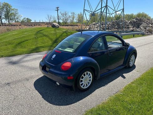 Used 2004 Volkswagen Beetle GLS FWD image 5