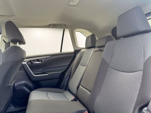Used 2024 Toyota RAV4 XLE w/ Convenience Package FWD image 28