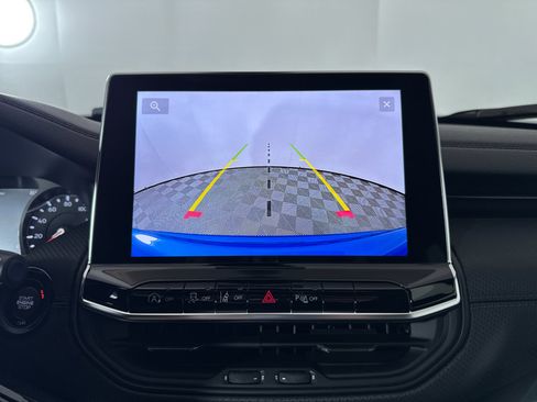 New 2026 Jeep Compass Limited image 13