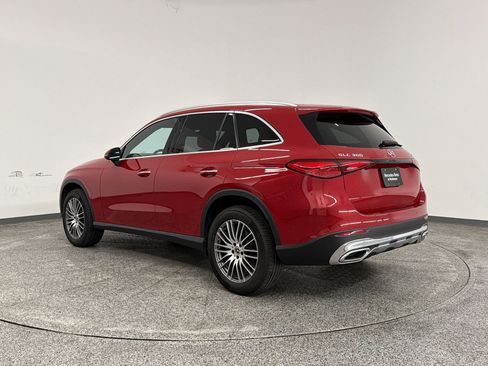 Certified 2026 Mercedes-Benz GLC 300 4MATIC image 3