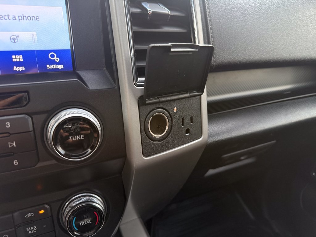 Used 2020 Ford F150 Lariat w/ Equipment Group 502A Luxury AWD/4WD image 27