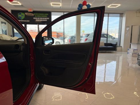 Used 2024 Mitsubishi Mirage ES image 36