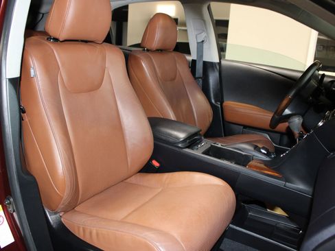 Used 2015 Lexus RX 450h RX 450h Sport Utility 4D image 36