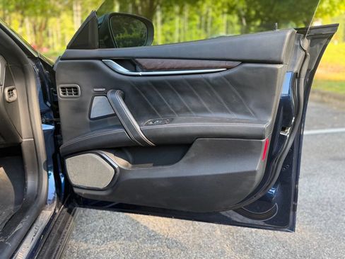 Used 2019 Maserati Ghibli S GranLusso RWD image 14