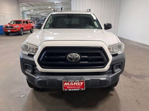 Used 2020 Toyota Tacoma SR image 8