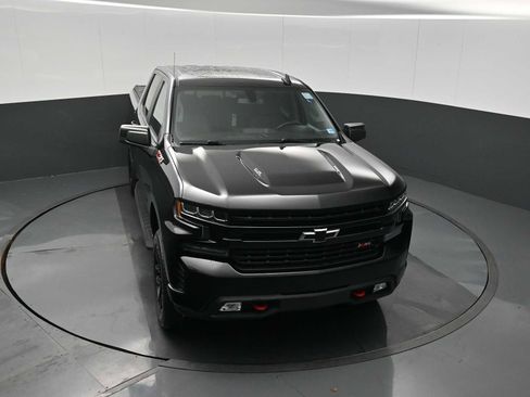 Used 2022 Chevrolet Silverado 1500 LT Trail Boss w/ Convenience Package II image 11