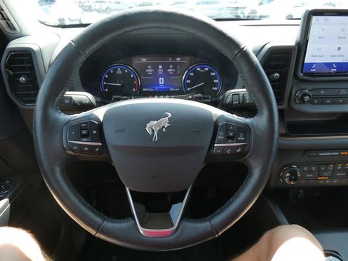 Used 2022 Ford Bronco Sport Outer Banks AWD/4WD image 32