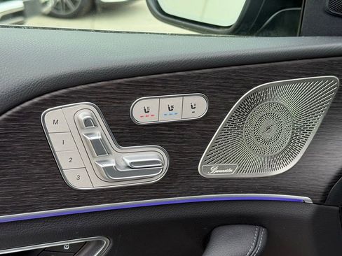 Certified 2026 Mercedes-Benz GLS 450 4MATIC image 4
