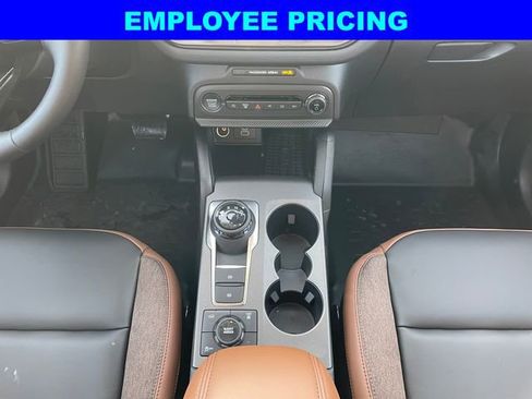 New 2025 Ford Bronco Sport Outer Banks w/ Sasquatch Outer Banks Package AWD/4WD image 11