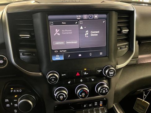 Used 2023 RAM 1500 Big Horn image 13