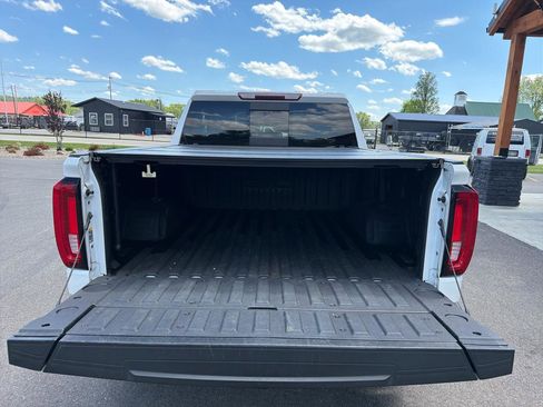 Used 2019 GMC Sierra 1500 SLT w/ SLT Premium Plus Package AWD/4WD image 22