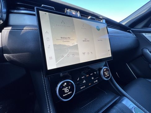 Certified 2025 Jaguar F-PACE R-Dynamic S image 26