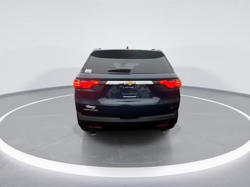 Used 2023 Chevrolet Traverse LT FWD image 7