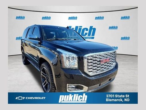Used 2019 GMC Yukon Denali w/ Denali Ultimate Black Edition AWD/4WD image 1