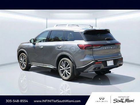 Used 2023 INFINITI QX60 Sensory w/ Vision Package FWD image 4