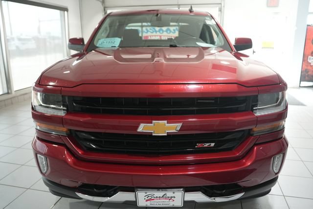 Used 2018 Chevrolet Silverado 1500 LT w/ All Star Edition AWD/4WD image 6