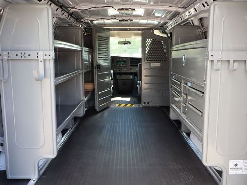 New 2025 Chevrolet Express 2500 w/ Driver Convenience Package image 30