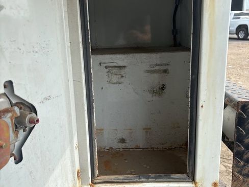 Used 2017 RAM ProMaster 3500 w/ Premium Appearance Group image 14