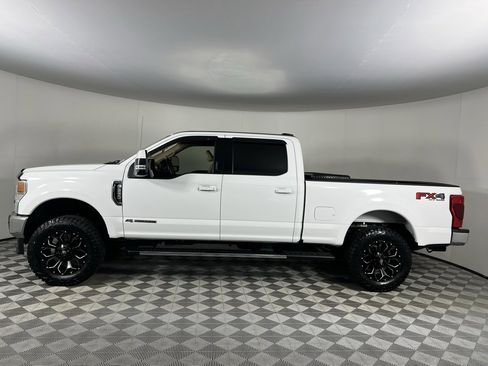 Used 2021 Ford F250 Lariat w/ Lariat Value Package image 11