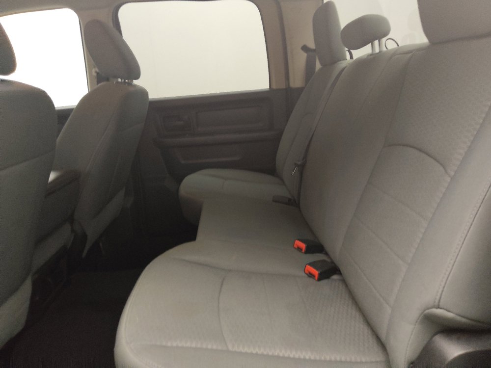 Used 2014 RAM 1500 Express RWD image 18