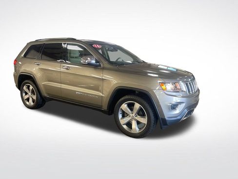 Used 2016 Jeep Grand Cherokee Limited w/ Trailer Tow Group IV AWD/4WD image 8