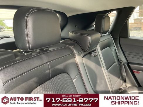 Used 2022 Ford Escape SEL AWD/4WD image 19