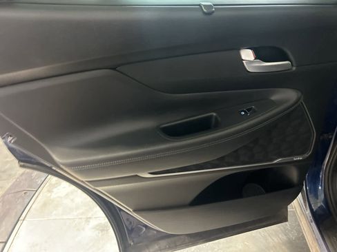 Used 2020 Hyundai Santa Fe SEL w/ Convenience + Premium Package image 18