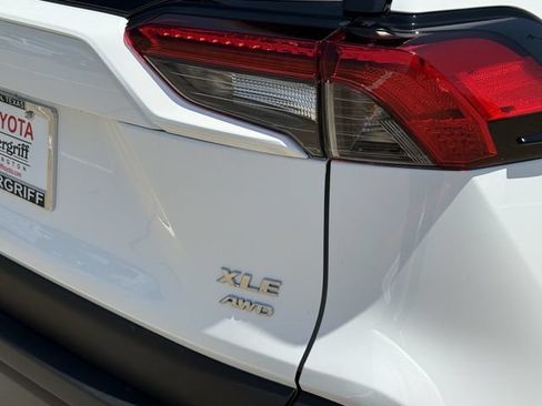 Certified 2025 Toyota RAV4 XLE AWD/4WD image 7