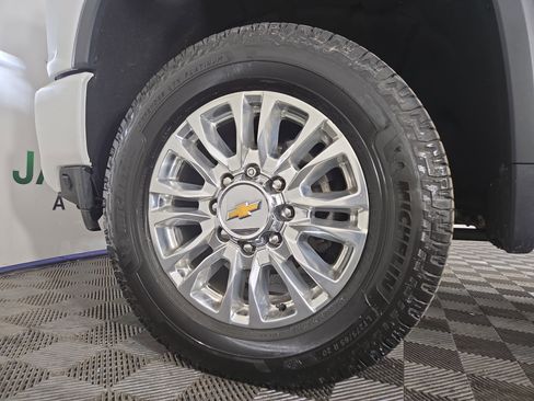 Certified 2023 Chevrolet Silverado 2500 High Country w/ Safety Package II image 33