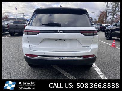 New 2025 Jeep Grand Cherokee Limited w/ Luxury Tech Group II