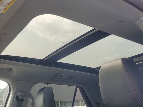 Used 2020 Ford Explorer Limited w/ Equipment Group 310A image 23