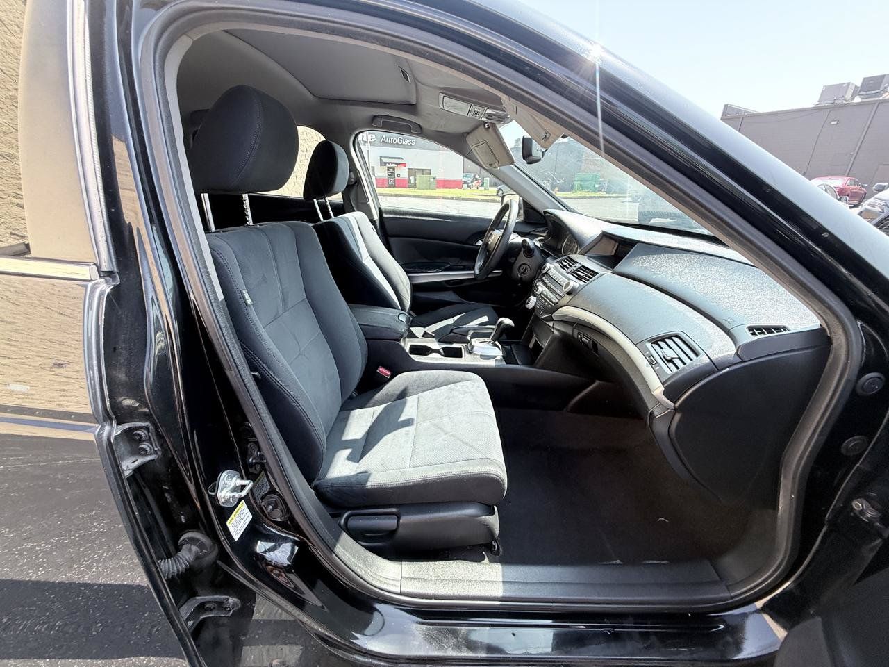 Used 2013 Honda Crosstour EX image 9