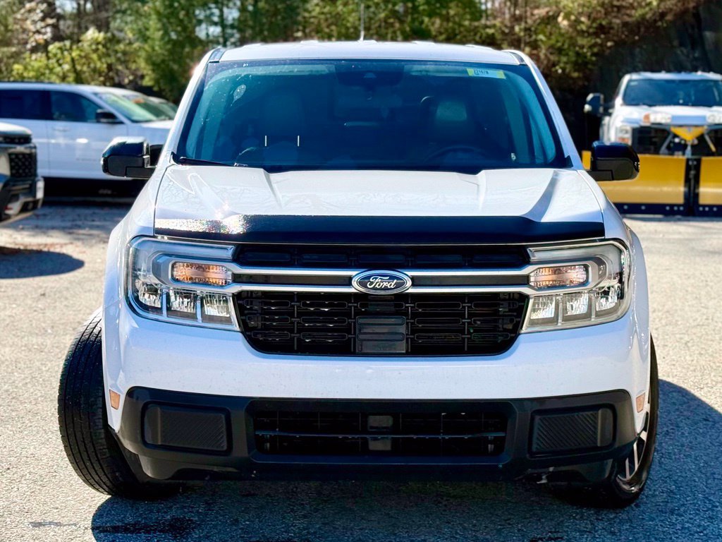 Used 2024 Ford Maverick Lariat FWD image 2