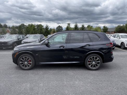 Used 2024 BMW X5 xDrive40i w/ M Sport Package AWD/4WD image 6