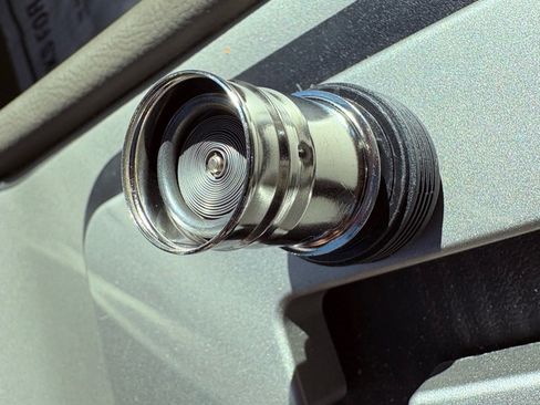 Used 2004 Lincoln LS image 39