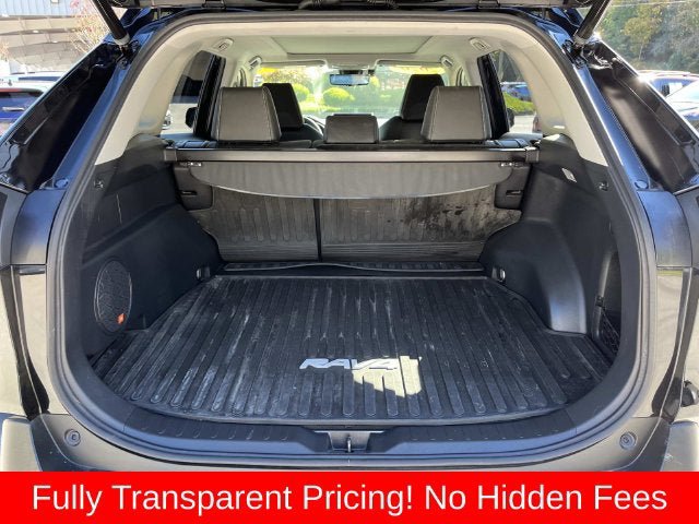 Used 2020 Toyota RAV4 Limited AWD/4WD image 18
