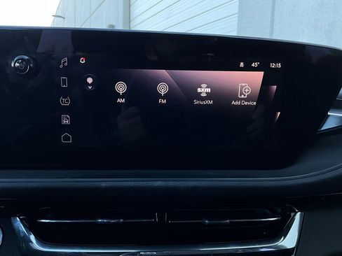 Used 2025 Buick Envista Sport Touring image 28