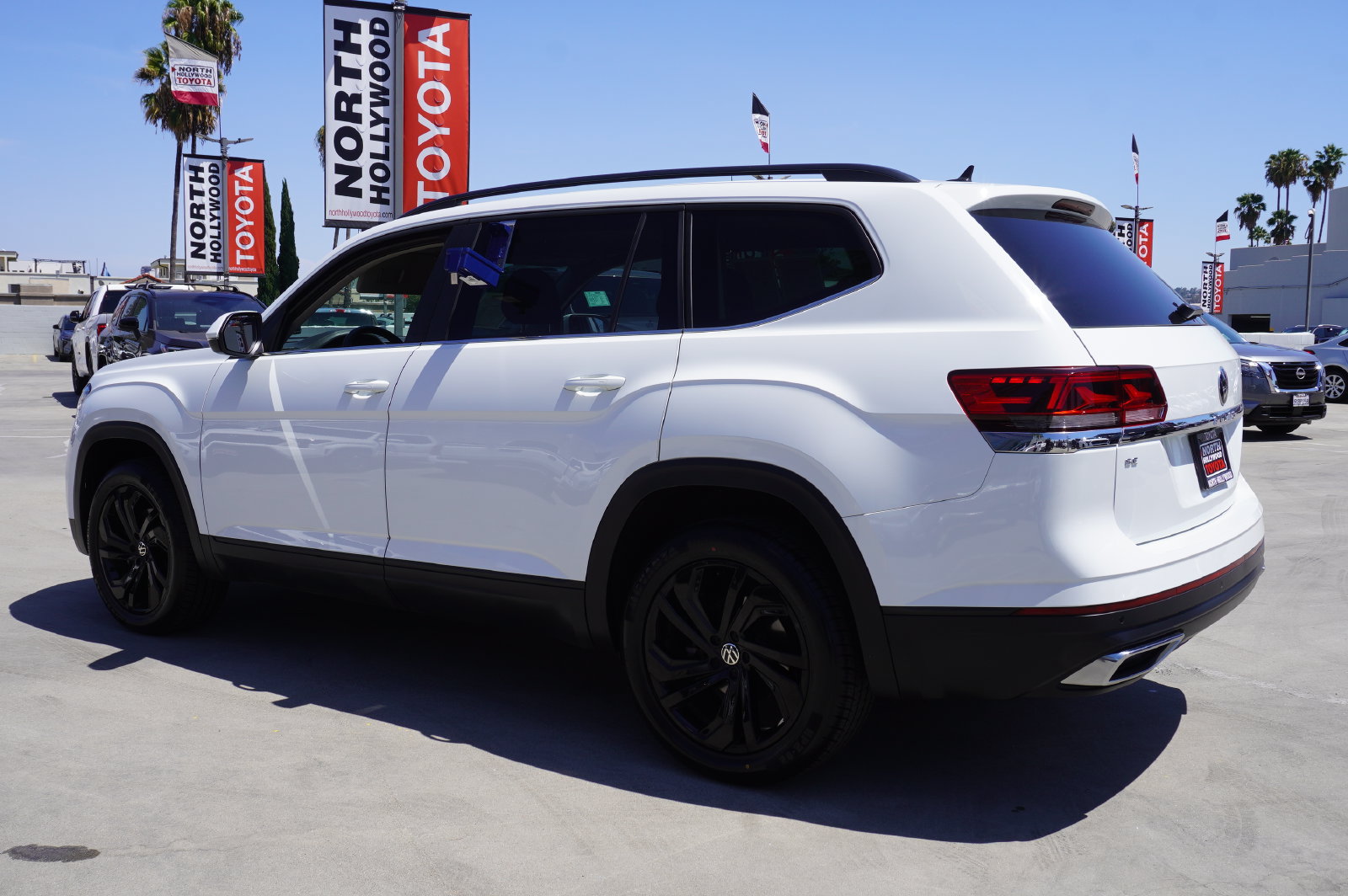 Used 2022 Volkswagen Atlas SE FWD image 5