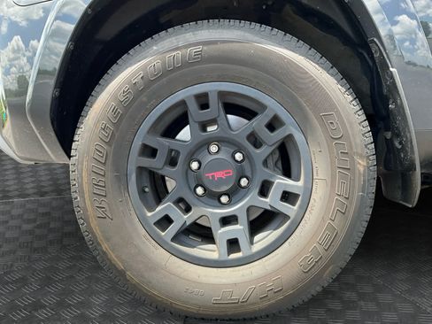 Used 2024 Toyota 4Runner TRD Off-Road Premium w/ Off Road Premium Plus Package AWD/4WD image 14