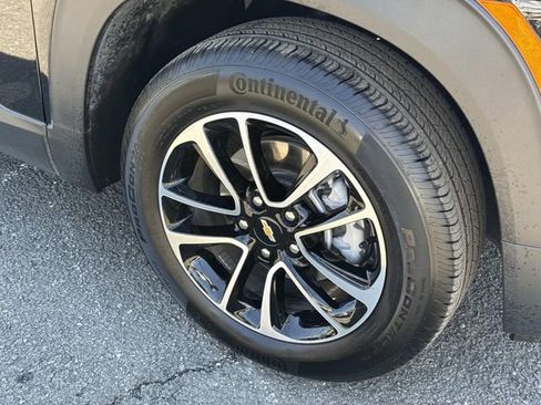 Used 2025 Chevrolet TrailBlazer LT image 7