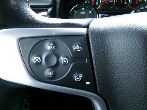 Used 2020 GMC Yukon SLT image 22