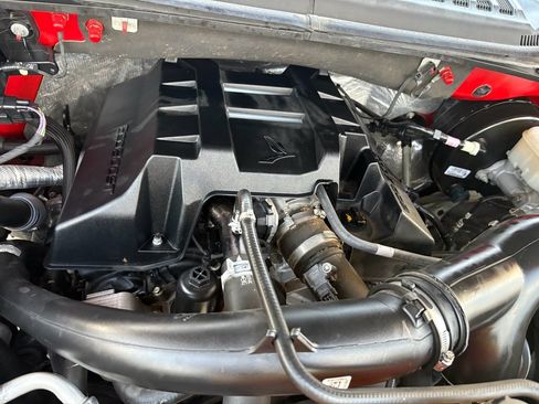 Used 2015 Ford F150 Lariat image 32