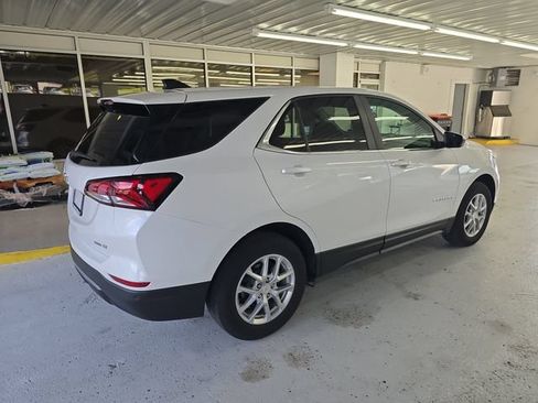 Used 2024 Chevrolet Equinox LT AWD/4WD image 6