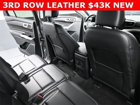 Used 2024 Ford Explorer XLT w/ Equipment Group 202A image 20