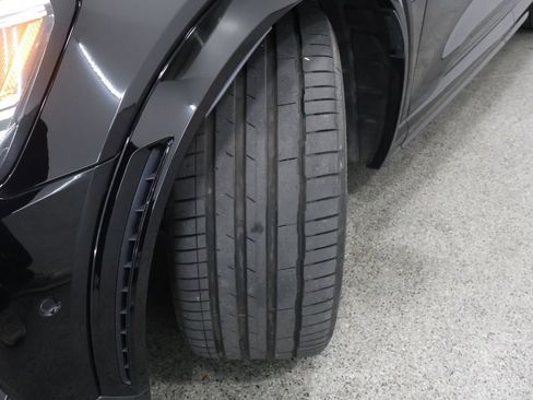 Used 2023 Audi e-tron S Premium Plus w/ Black Optic Package AWD/4WD image 4