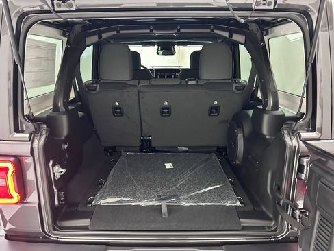 New 2026 Jeep Wrangler Unlimited Sport AWD/4WD image 9