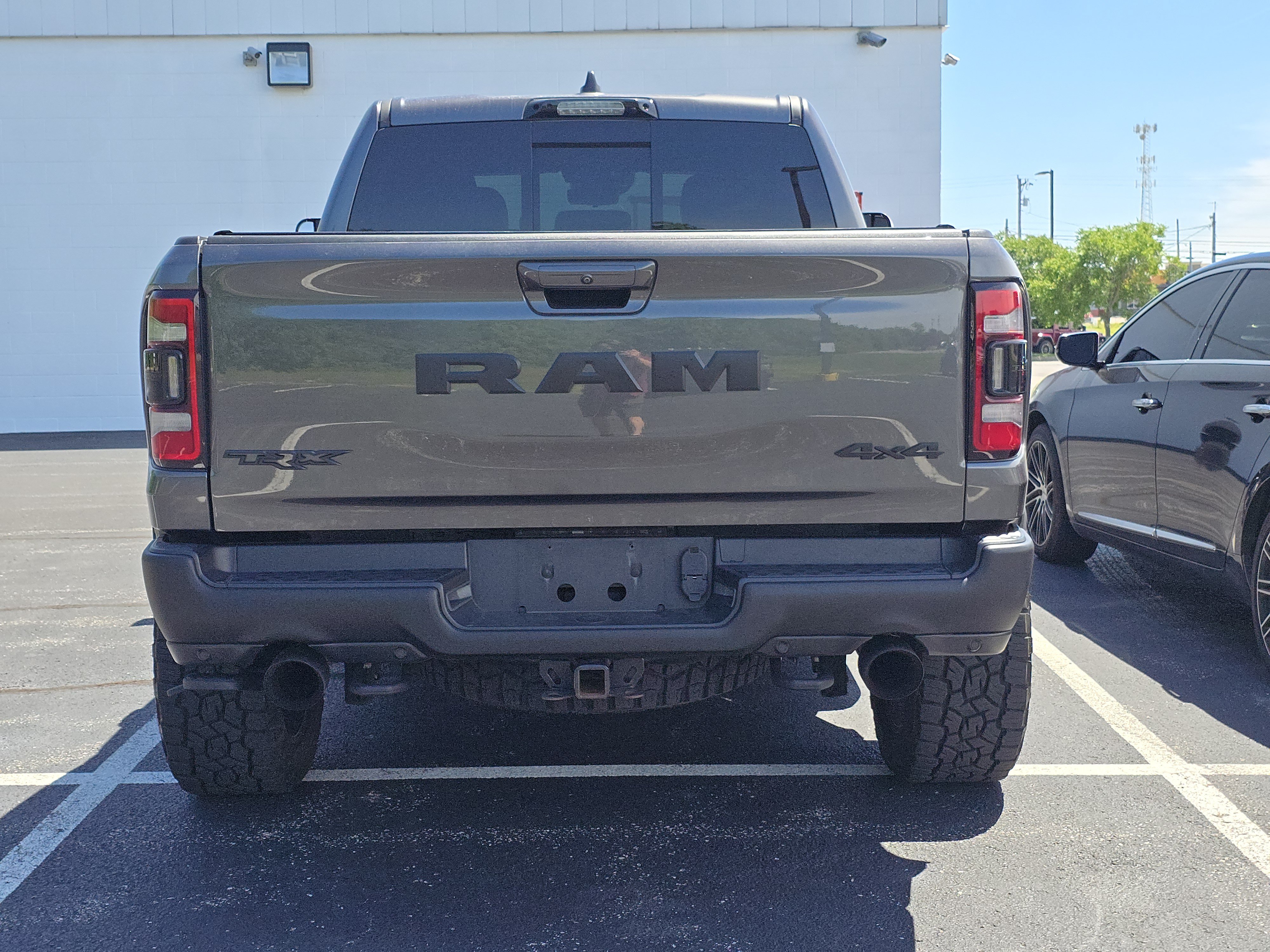 Used 2022 RAM 1500 TRX w/ TRX Level 2 Equipment Group AWD/4WD image 4